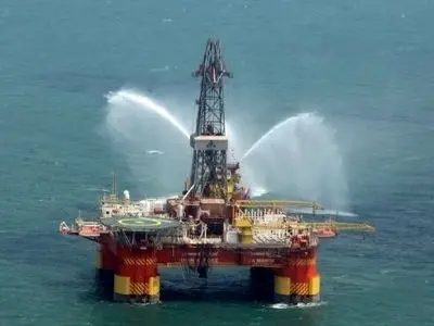 Iran to re-launch oil platform in Persian Gulf