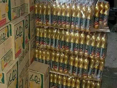 کشف 4 تن روغن خوراکی احتکار شده در شهرستان ساوه 