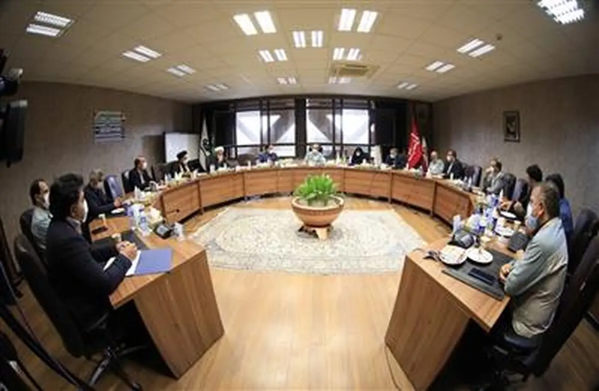نمایندگان مجلس از فولاد مبارکه به عنوان سرمایه ملی حمایت می‌کنند