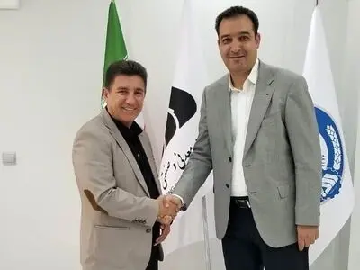 اسفندیارپور: فدراسیون یا باشگاه استقلال پیشنهادی به ما ارائه ندادند/ قرارداد به همراه آپشن باشگاه‌ها به صورت شفات اعلام شود/ کنار گذاشته شدن فروزان فنی است نه اخراج!