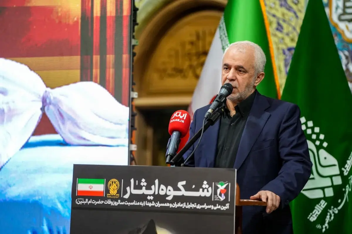 ۲۰ هزار مادر و همسر شهید در سراسر کشور تجلیل شدند