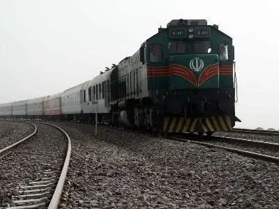 راه‌آهن یکی از ارکان غیرقابل‌انکار توسعه پایدار است / ضرورت ارتقاء بهره‌وری از طریق تعامل با دانشگاه‌ها و شرکت‌های دانش‌بنیان