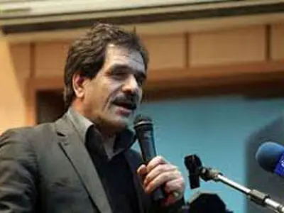 فانی به خوبی از مظلومیت آموزش و پرورش دفاع کرد