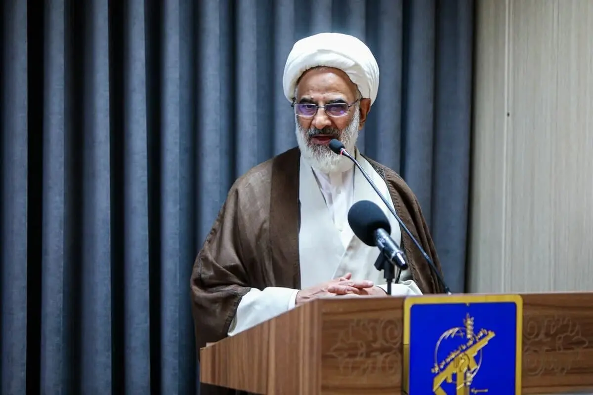 استقامت خانواده شهدا دشمن را عصبانی می‌کند