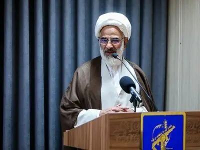 استقامت خانواده شهدا دشمن را عصبانی می‌کند