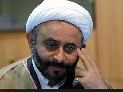 گزینه بهتری از روحانی در این انتخابات وجود ندارد/ در لیست اصلاح‌طلبان قرار می‌گیرم/ نمی‌توان دورتادور کشور را حصار کشید