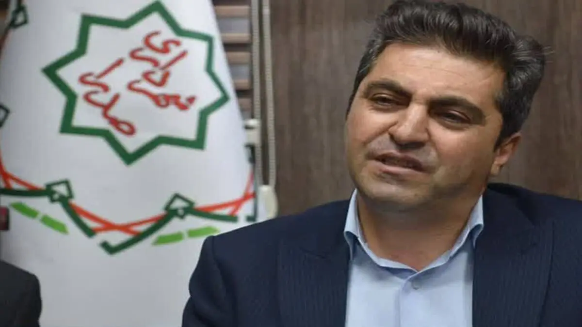 هاشم عزیزی به عنوان شهردار منتخب به فرمانداری معرفی شد