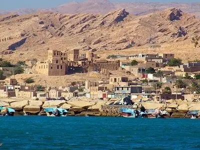 تخریب تپه باستانی سیراف متوقف شد