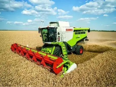 قیمت ادوات کشاورزی با درآمد کشاورز همخوانی ندارد /
اگر از کشاورزی استان حمایت نشود با بحرانهای جدی روبه رو می شویم