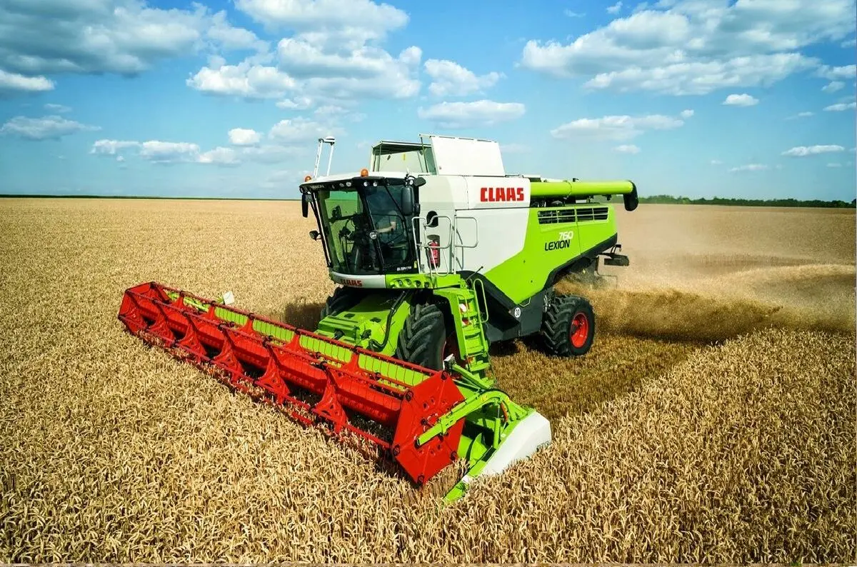 قیمت ادوات کشاورزی با درآمد کشاورز همخوانی ندارد /
اگر از کشاورزی استان حمایت نشود با بحرانهای جدی روبه رو می شویم