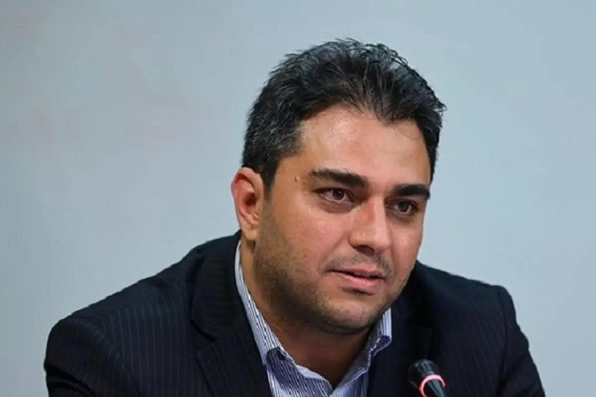 استفاده رایگان دانش‌آموزان و دانشجویان از مترو به‌شرط استفاده از «کیف پول شهروندی» 