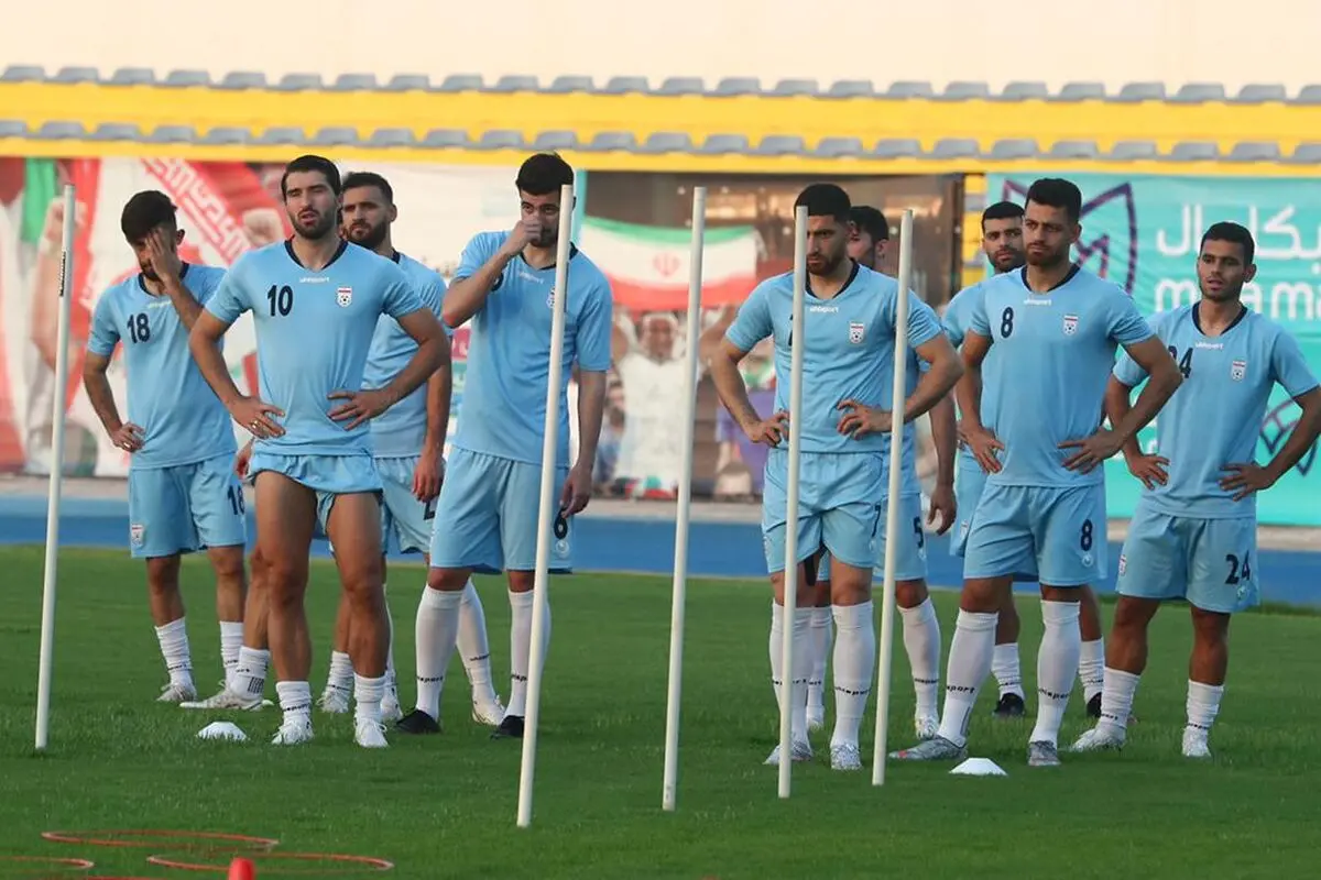 همراه تیم ملی از از جزیره کیش تا منامه 