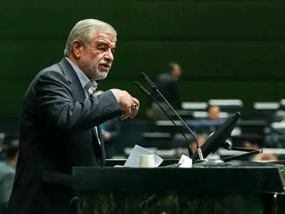 ۲۲ بهمن روز تجلی اراده الهی است