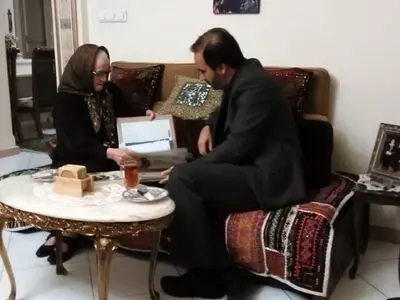 عیادت مدیرکل هنرهای نمایشی از بازیگر پیشکسوت