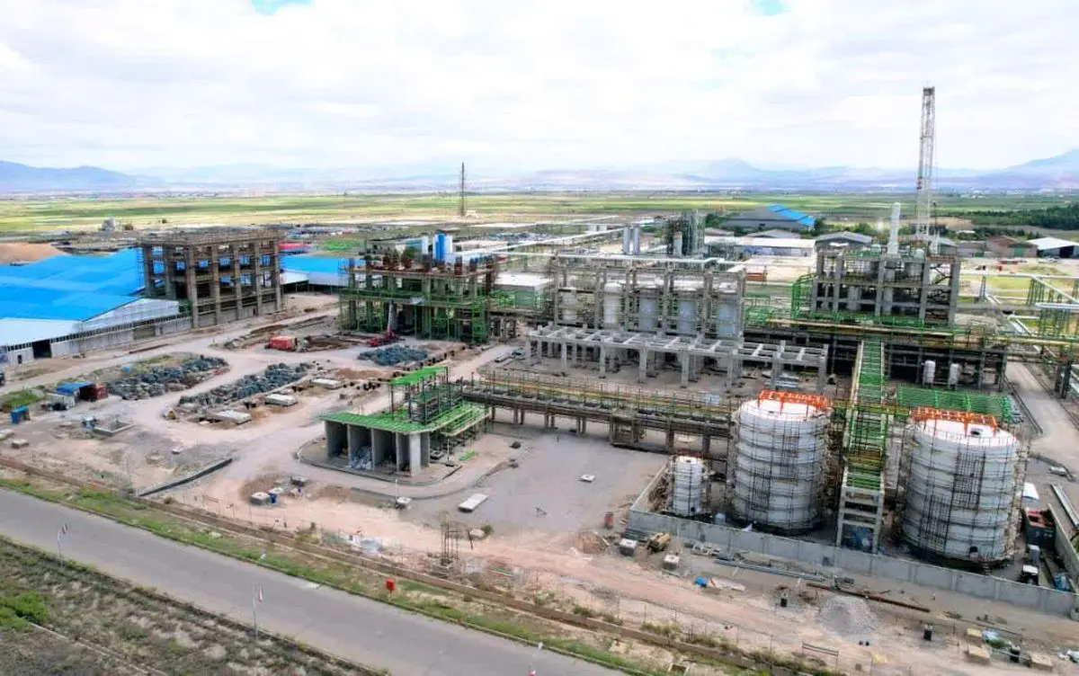 پیشرفت همزمان پروژه‌های کلیدی پتروشیمی تبریز؛ جهش تولید با دانش بومی
