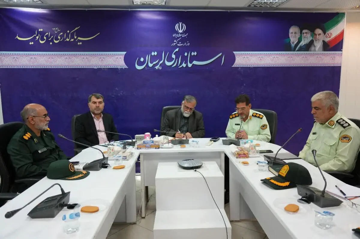 نیروی انتظامی نقش مهمی در فرهنگ سازی در جامعه دارد 