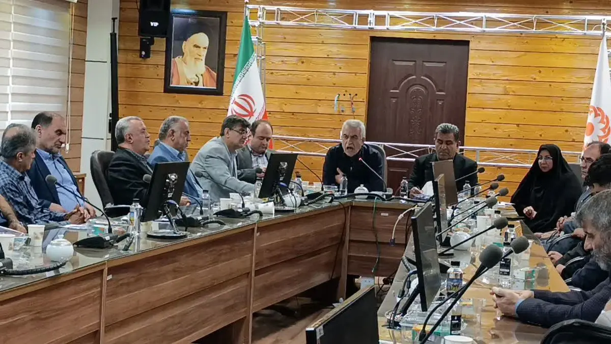 حمایت از اقشار کارگری اولویت اصلی دولت است