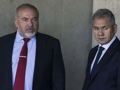 گفت‌وگوی تلفنی لیبرمن با وزیر دفاع روسیه درباره سوریه و ایران