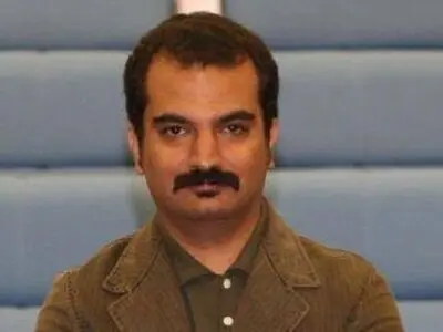خسرو صادقی به زندان اوین فراخوانده شد