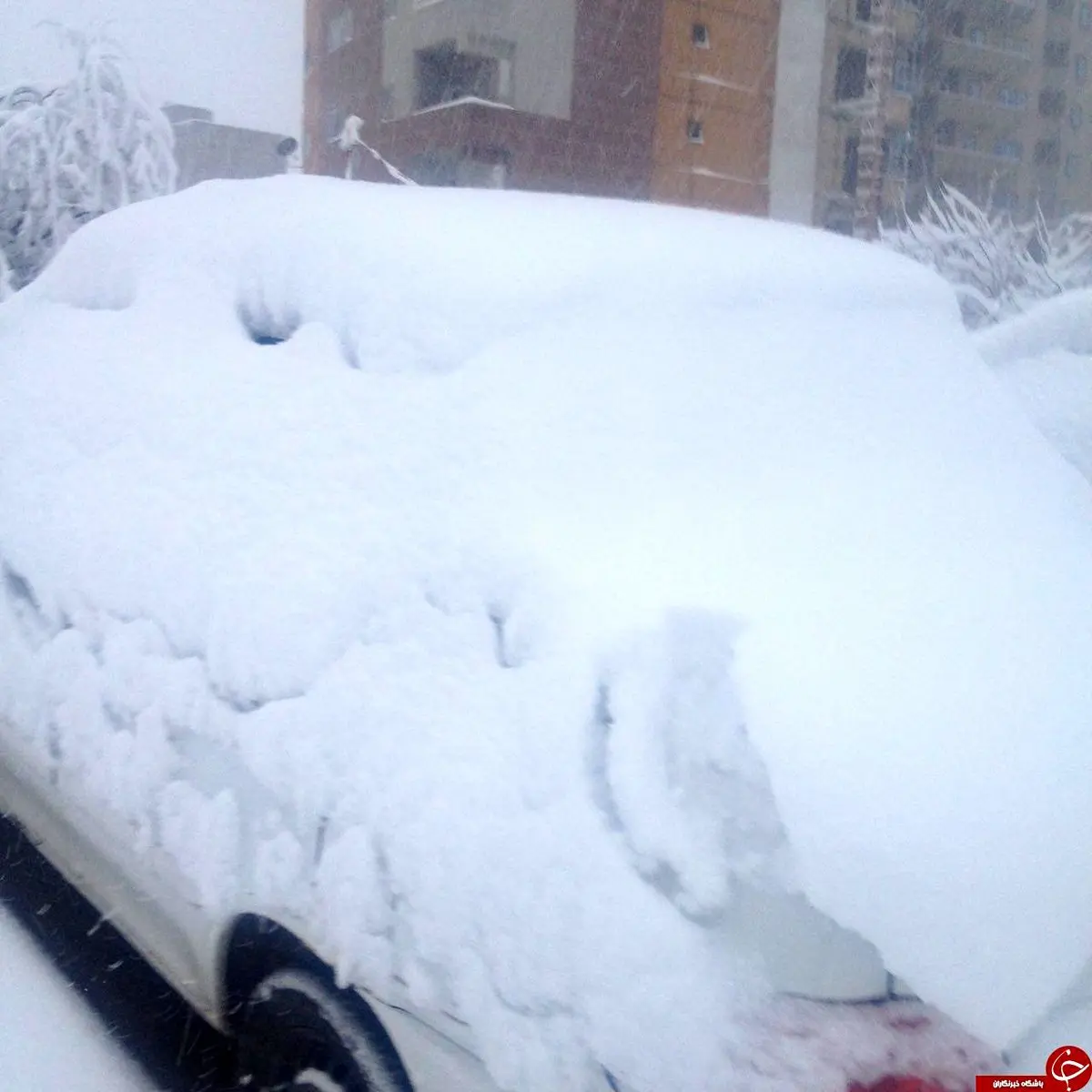 ۶۳۰۰ کیلومتر باند برف‌روبی در محورهای کرمانشاه/ همه مسیرها باز است