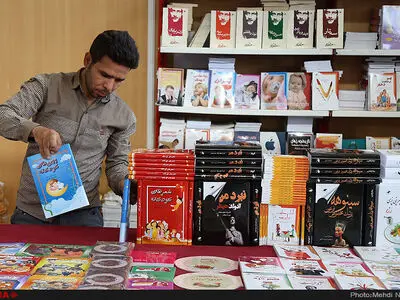 ایرانی‌ها؛ خارجی‌ها را بیشتر دوست دارند / تنها مشاهیر داخلی می‌فروشند