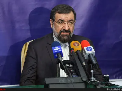 بیانیه گام دوم انقلاب را خدا به رهبر انقلاب الهام کرد/ بچه‌های انقلاب گول آمدن «بایدن» را نمی‌خورند/همه کاندیداهای انقلابی در دولت آینده حضور داشته باشند