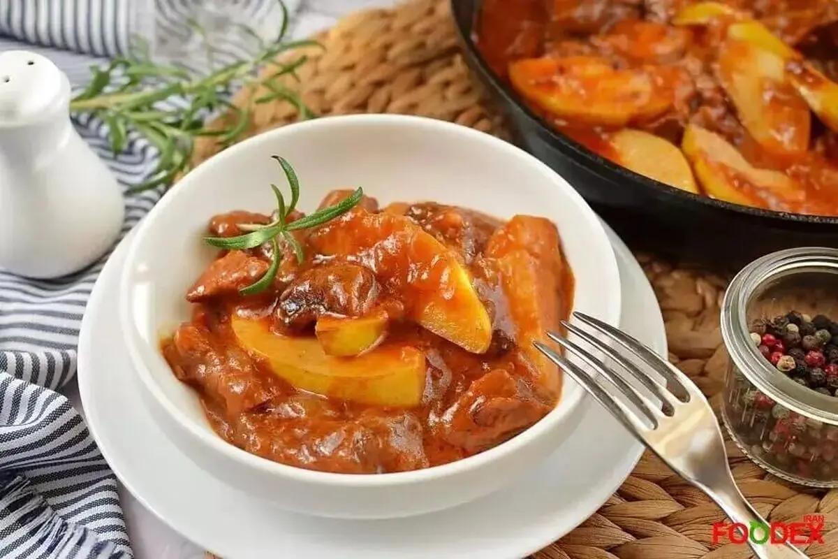 طرز پخت خورش «به» اصفهانی + عکس