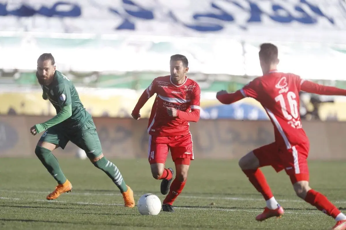 ویدیو: خلاصه بازی  پرسپولیس 3 - ذوب آهن صفر