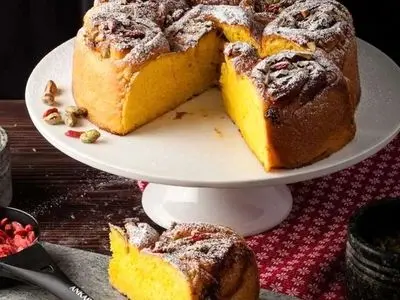 این کیک بوی بهارنارنج می‌دهد 