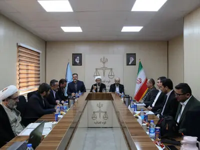 تعزیرات حکومتی قزوین جلوی افزایش بی‌ضابطه قیمت خدمات را بگیرد