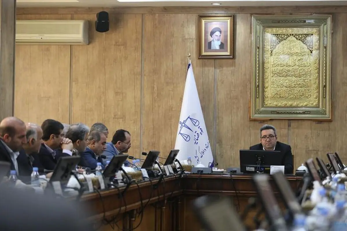 واکنش رئیس سازمان ثبت اسناد و املاک به برخی مطالب خلاف واقع در رابطه با طرح الزام به تنظیم سند رسمی اموال غیرمنقول