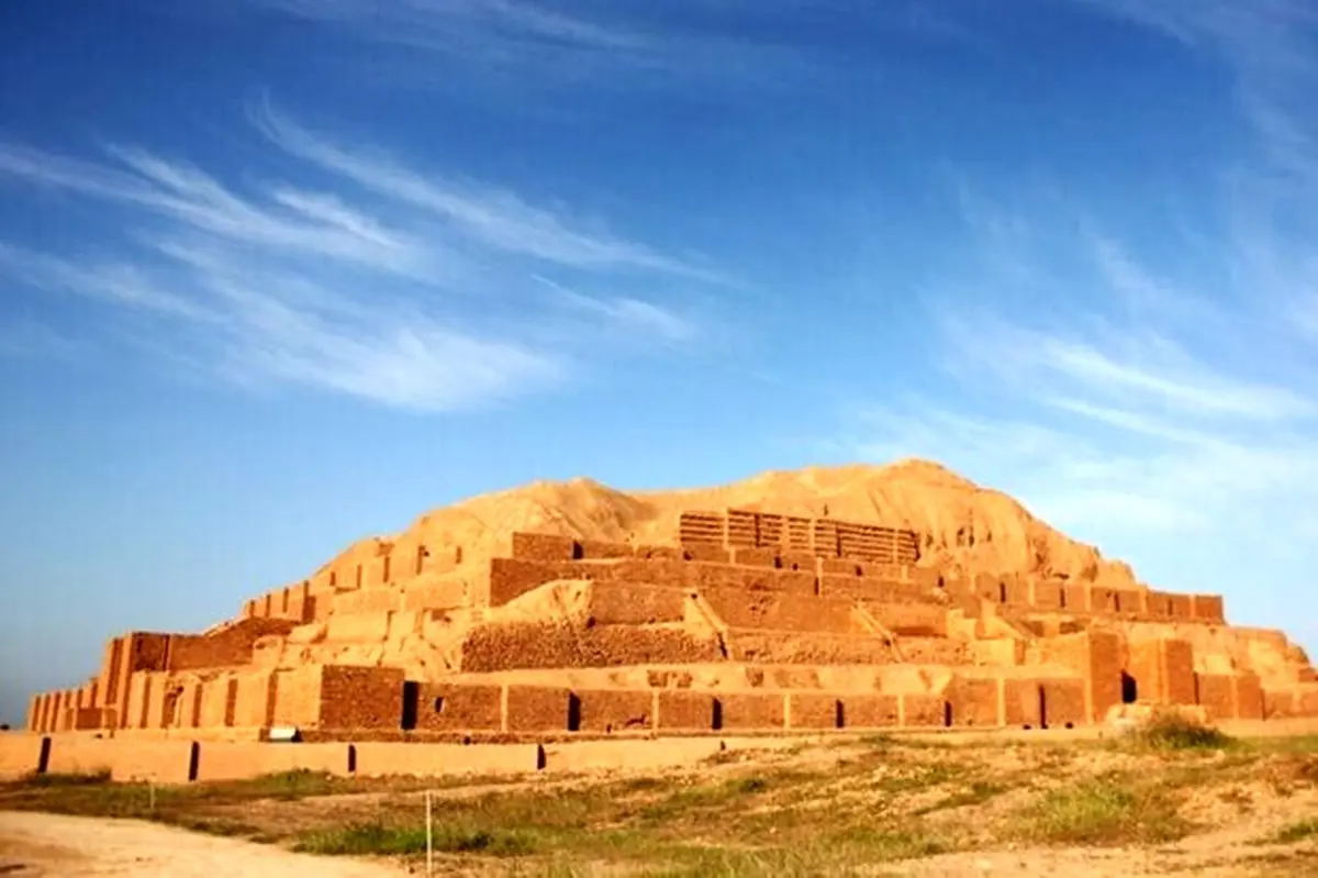 صدور سند تکبرگ ۵۴۰ هکتار از اراضی چغازنبیل به نام دولت