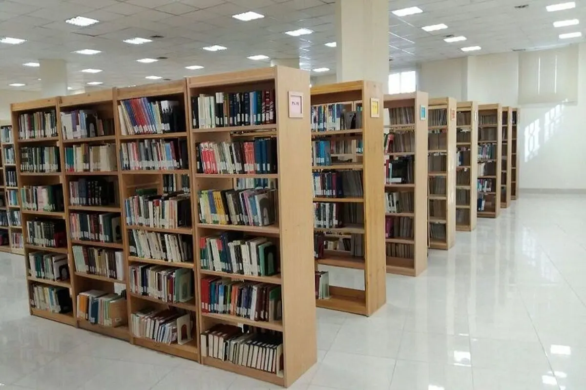 طراحی پروژه کتابخانه مرکزی از لحاظ فرم و نشانه قابل قبول است