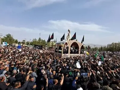مراسم تشییع پیکر  آیت الله رئیسی در خراسان جنوبی در حال برگزاری است
