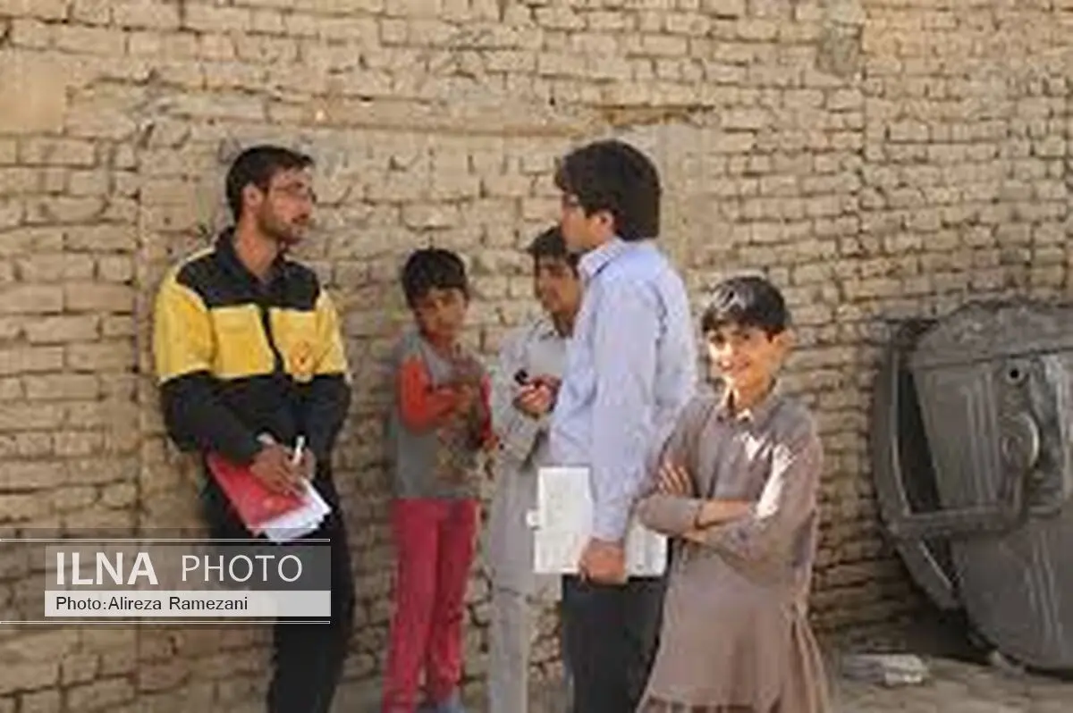 حاشیه‌نشینی یکی از آسیب‌های جدی در زندگی دانشجویی است