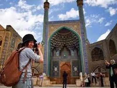 مقایسه جالب یه توریست استرالیایی بین ایران و مصر+ فیلم