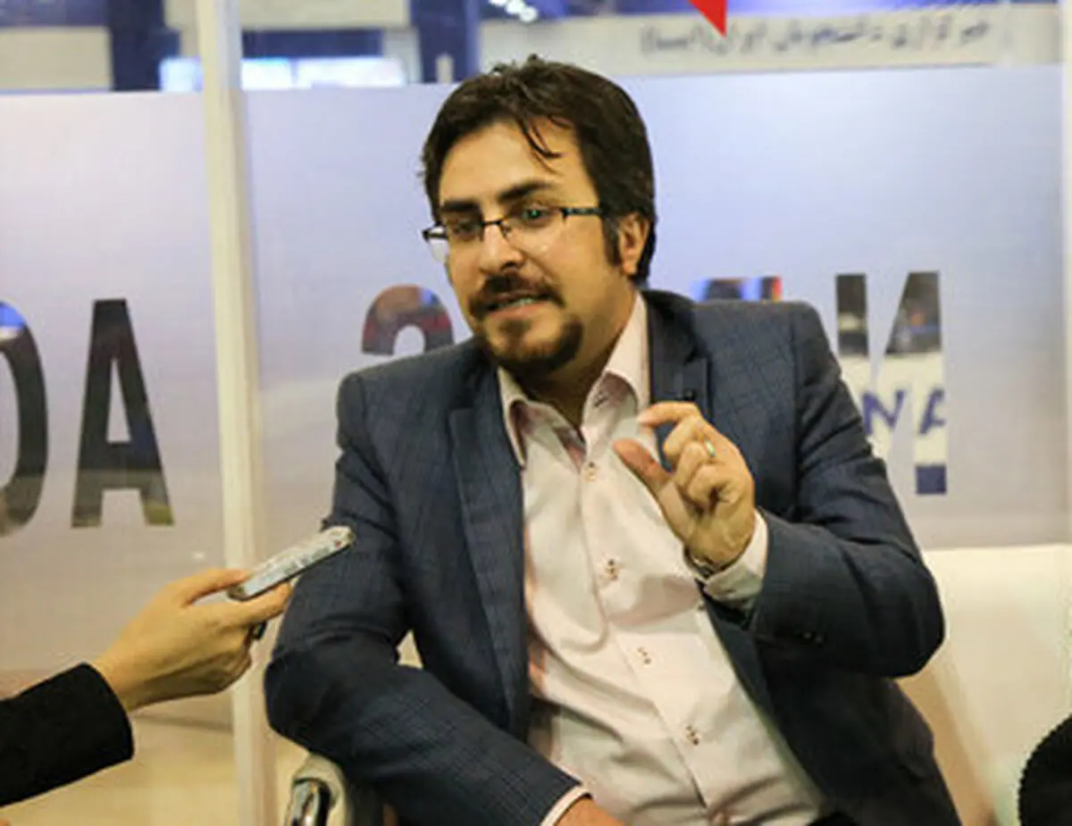 امیرحسین حریری به عنوان رئیس مرکز تئاتر مولوی ابقا شد