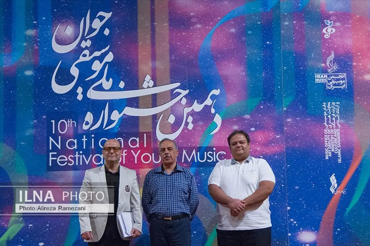 پیکره‌ موسیقیِ ایران از موسیقی نواحی است