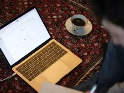 افزایش مصرف کافئین در دانش‌آموزان و پیامدهای سلامت آن

