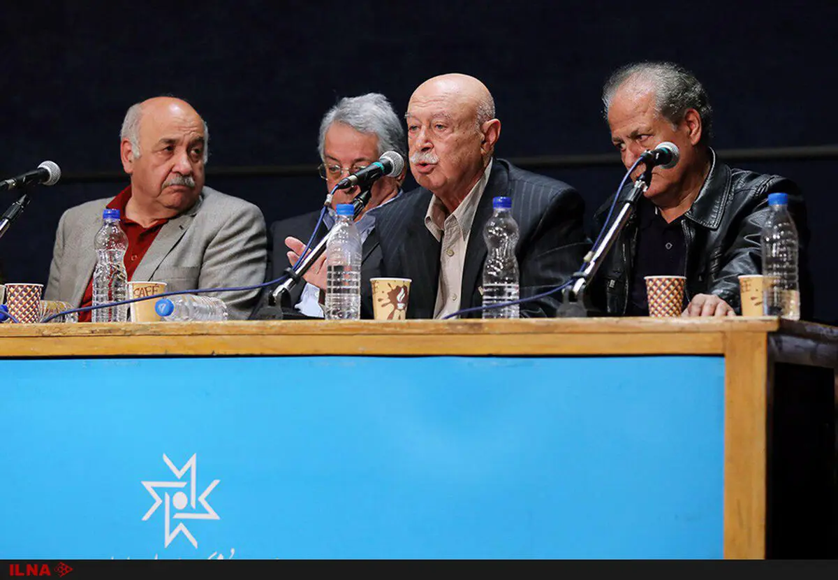 دیگر گاماس گاماس جلو رفتن به درد نمی‌خورد/هرکس انتقاد دارد بگوید، در به روی شما باز است