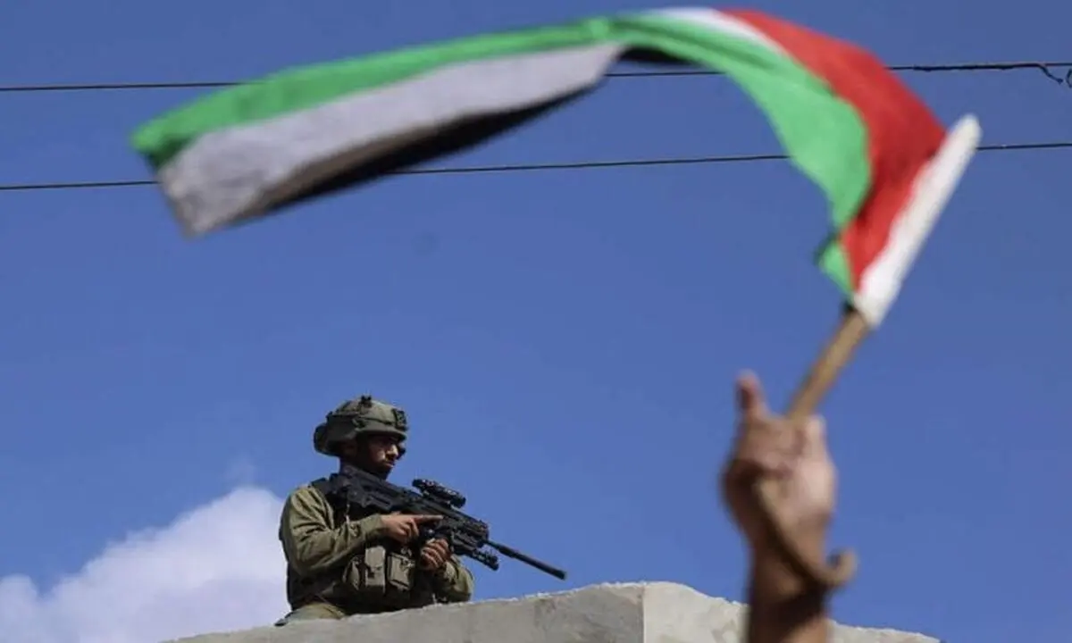 زخمی شدن یک جوان فلسطینی در درگیری با نظامیان صهیونیست در نابلس