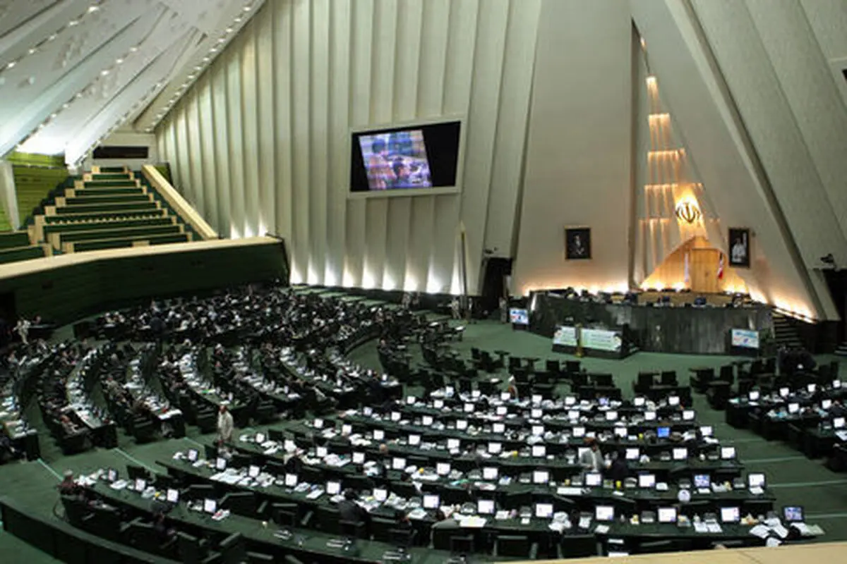 نحوه پرداخت مزایای کارکنان و بازنشستگان بنگاه‌های واگذارشده