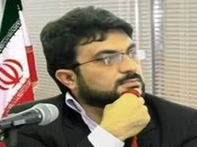 پیکر استاد مشفق در کاشان به خاک سپرده شود