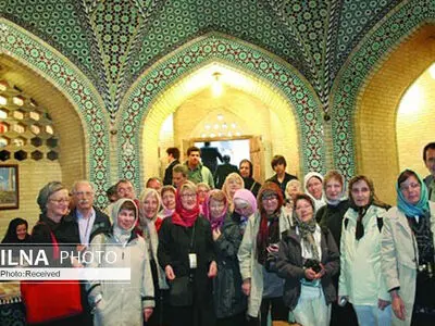 بعد از ماه رمضان زنجیره سفرهای داخلی تکمیل می‌شود/ درصدد جذب گردشگر از کشورهای همسایه هستیم/ جذب مسافران چینی و هنگ‌کنگی برنامه‌‌ی بعدی است/ بخش خصوصی برای اعتمادسازی خارجی‌ها ورود کند