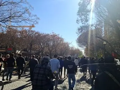 اعتراض بازاریان به وضعیت اقتصادی/ دولت، تلاطمات نرخ ارز را کنترل کند