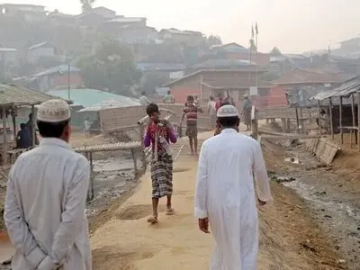 ۱۵ هزار آواره روهینگیایی در اردوگاه های بنگلادش قرنطینه شدند