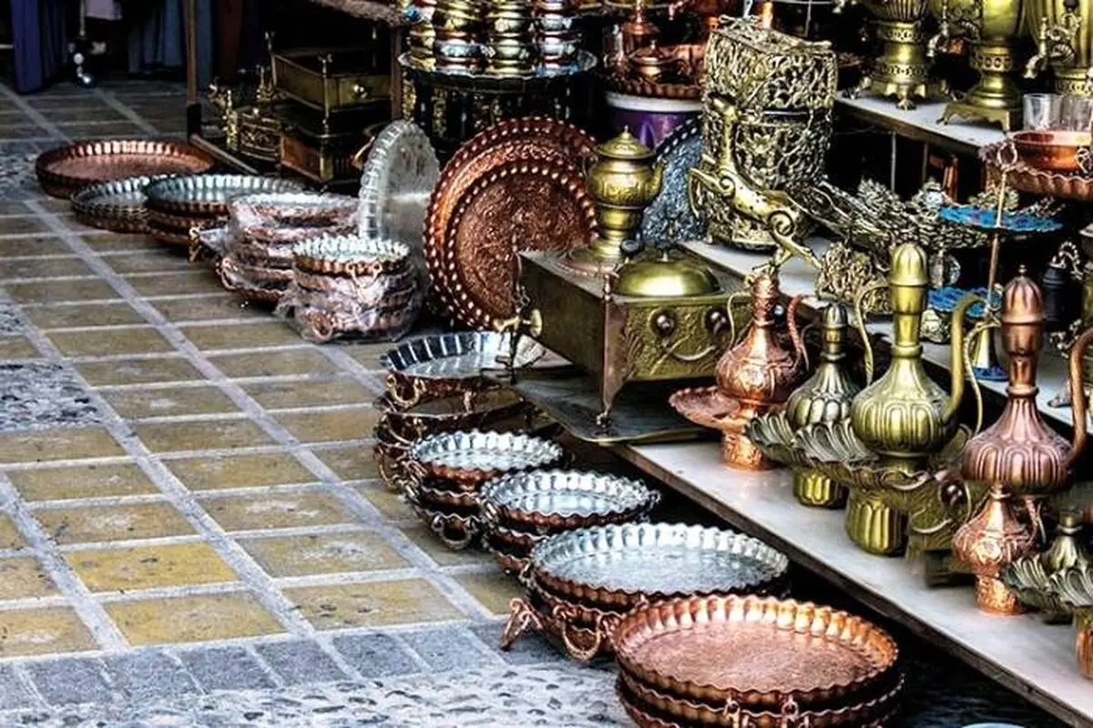 فروش ۱۲ میلیارد تومانی صنایع دستی یزد در نوروز/  بازارچه‌های صنایع دستی جاذبه مکمل گردشگری است 