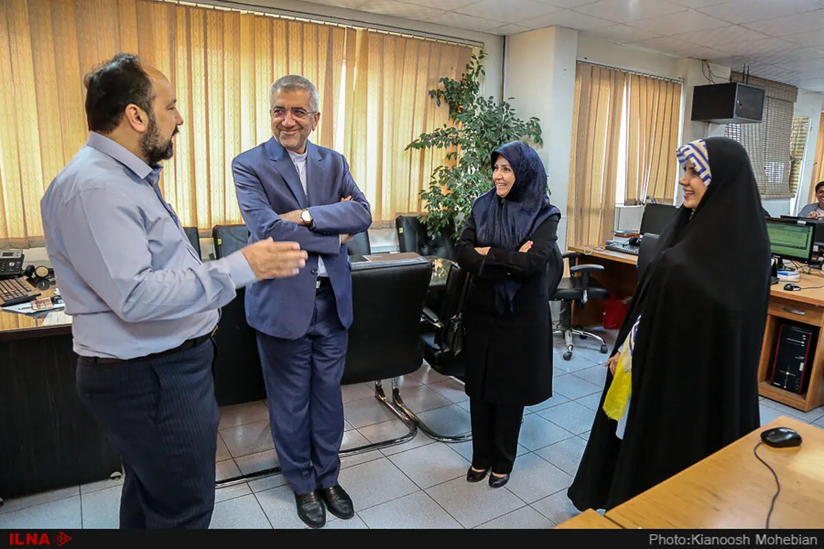 گزارش تصویری/ بازدید وزیر نیرو از خبرگزاری ایلنا