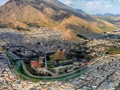 شهر خرم آباد  از شگفت انگیزترین و قدیمی ترین سکونت گاه های بشر است 
