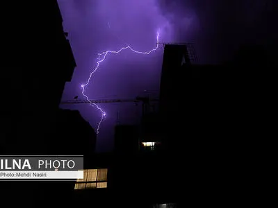 رگبار و وزش باد شدید در نقاط مختلف کشور/ احتمال آبگرفتگی معابر